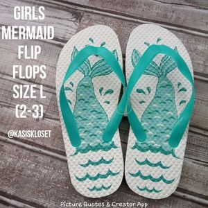 Mermaid Girls Flip Flops Size Large